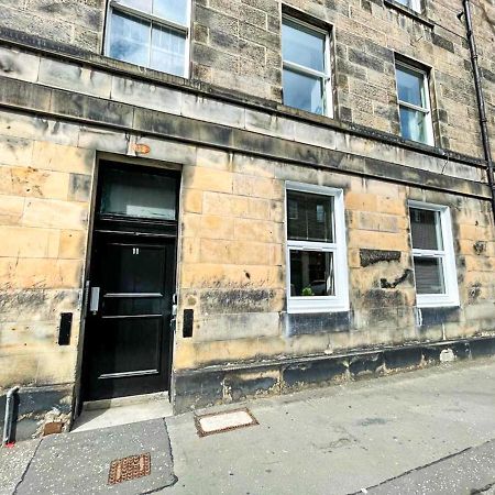 Desirable 2 Bed Apt Near Edinburgh Castle المظهر الخارجي الصورة