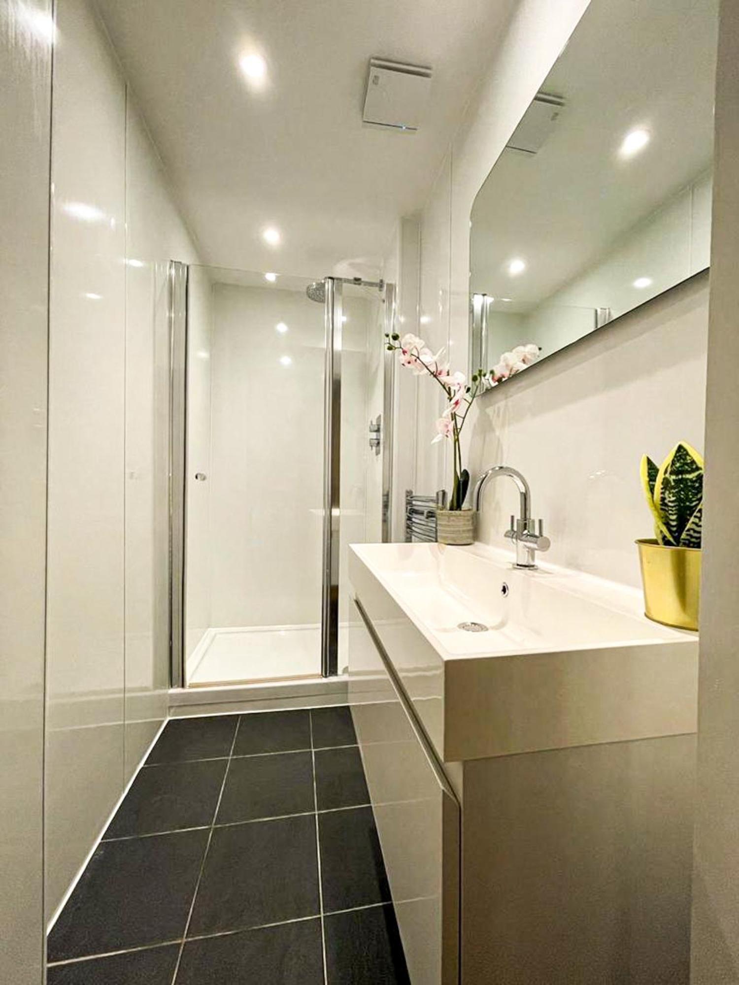 Desirable 2 Bed Apt Near Edinburgh Castle المظهر الخارجي الصورة