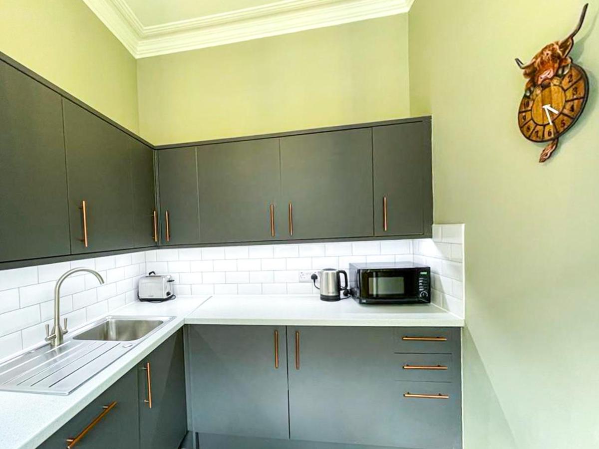 Desirable 2 Bed Apt Near Edinburgh Castle المظهر الخارجي الصورة